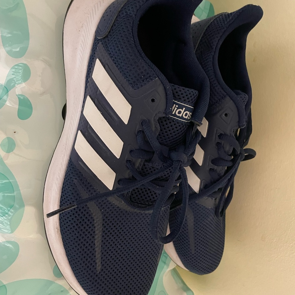 Adidas Cloud-form Sneakers